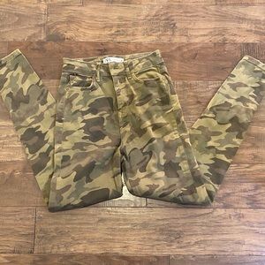 Zara Camo jeans, high waist